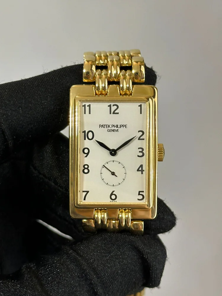 Patek Philippe Gondolo 18K Yellow Gold 5009/1J-051